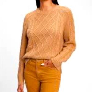 GAP Cable Knit Sweater Size Small Camel Tan